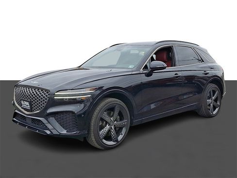 Used 2023 Genesis GV70 2.5T w/ Sport Prestige Package image 3