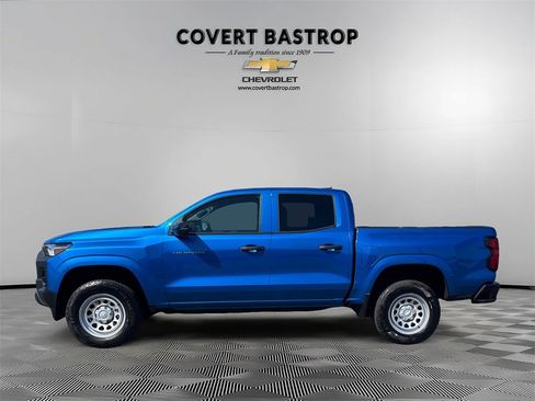 Used 2024 Chevrolet Colorado W/T w/ Technology Package image 3