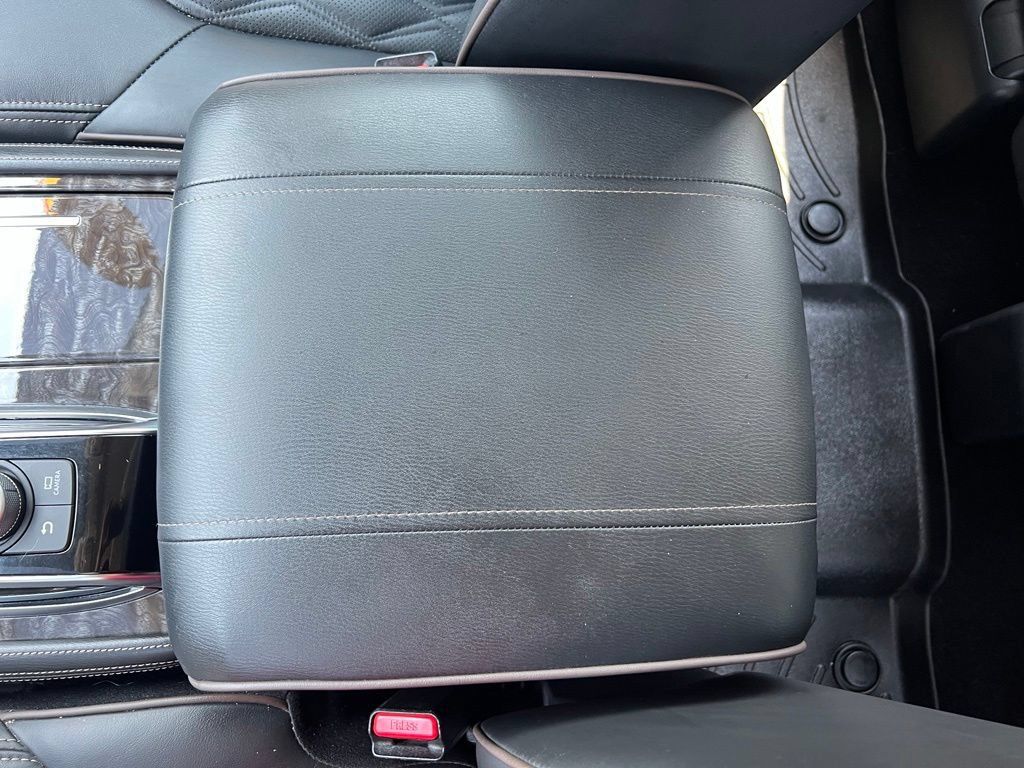 Used 2023 Nissan Armada Platinum w/ Cargo Package AWD/4WD image 35