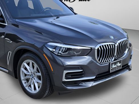 Used 2023 BMW X5 xDrive45e AWD/4WD image 34