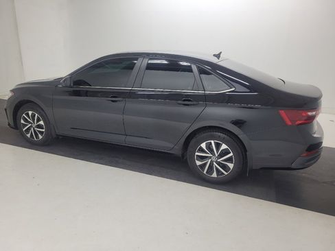 Used 2025 Volkswagen Jetta S FWD image 3