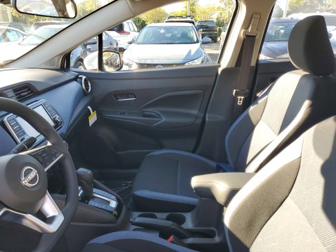 New 2025 Nissan Versa SV w/ Trunk Package image 16
