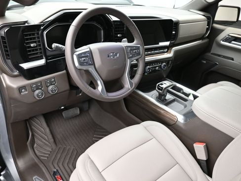 Used 2026 Chevrolet Silverado 1500 LT Trail Boss w/ Safety Package image 21