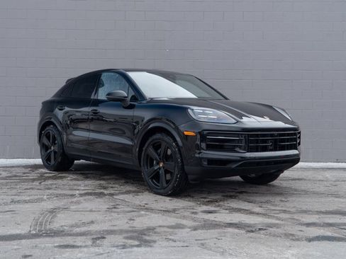 New 2026 Porsche Cayenne Coupe image 9