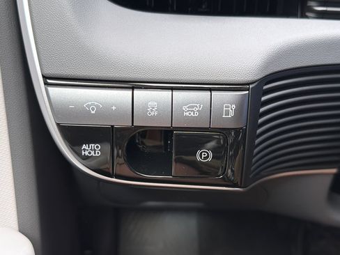 New 2026 Hyundai Ioniq 5 SEL RWD image 32