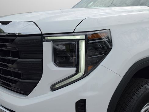 Certified 2024 GMC Sierra 1500 Pro w/ Pro Value Package AWD/4WD image 13