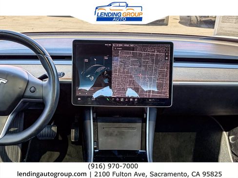 Used 2019 Tesla Model 3 Standard Range RWD image 12