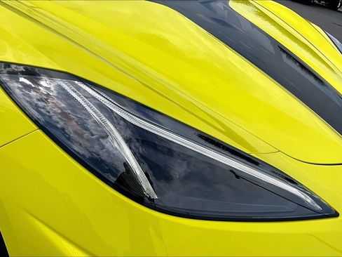 Used 2023 Chevrolet Corvette Stingray Premium Conv w/ Stealth Interior Trim Package RWD image 28