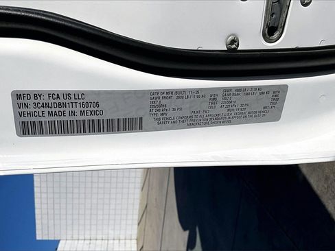 New 2026 Jeep Compass Latitude image 14