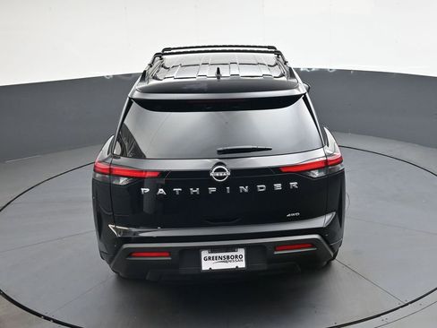 Used 2025 Nissan Pathfinder SV AWD/4WD image 38