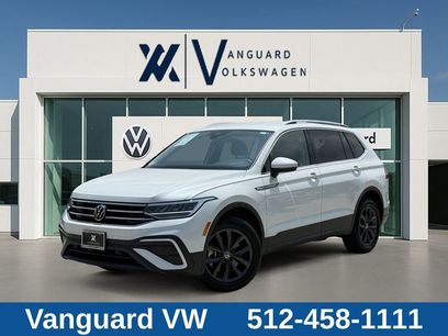 Used 2023 Volkswagen Tiguan SE