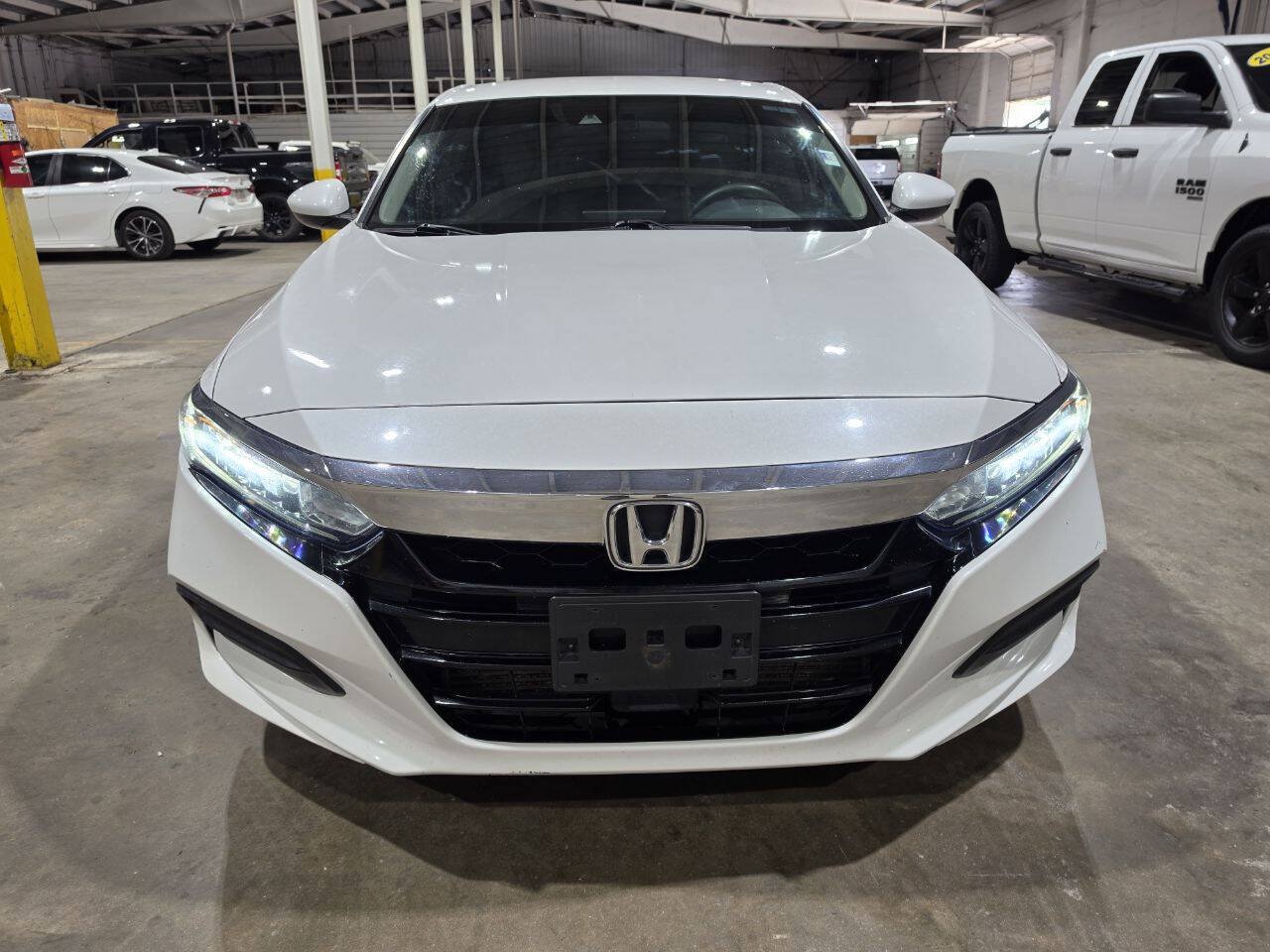 Used 2019 Honda Accord LX image 19