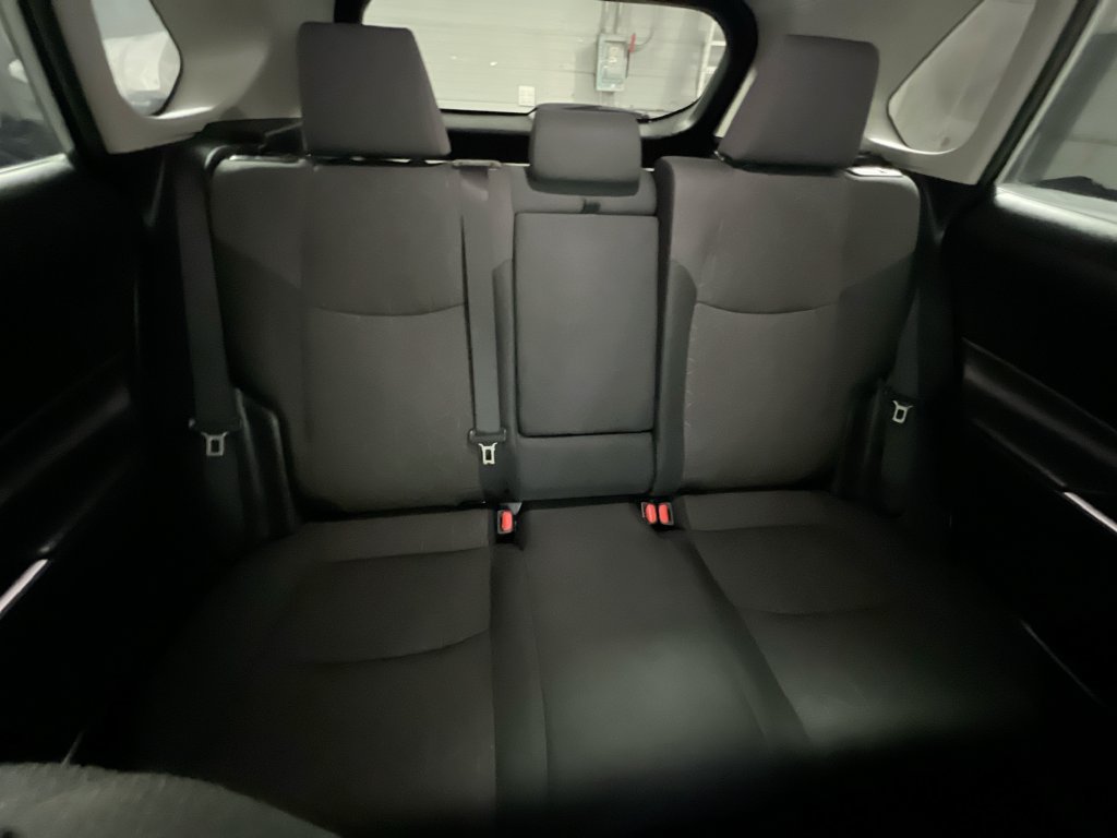 Used 2024 Toyota RAV4 XLE w/ Convenience Package FWD image 30