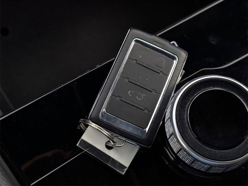 Used 2024 Jeep Grand Cherokee L Altitude image 40