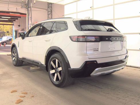 Used 2024 Honda Prologue Touring image 6