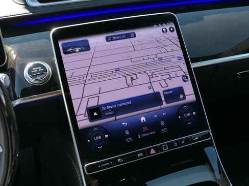 Used 2024 Mercedes-Benz S 580 4MATIC Sedan image 22