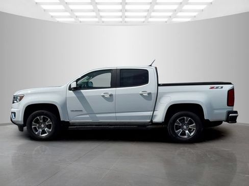 Used 2017 Chevrolet Colorado Z71 AWD/4WD image 4