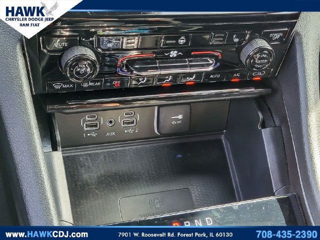 Certified 2025 Jeep Grand Cherokee Laredo w/ Luxury Tech Group I AWD/4WD image 21