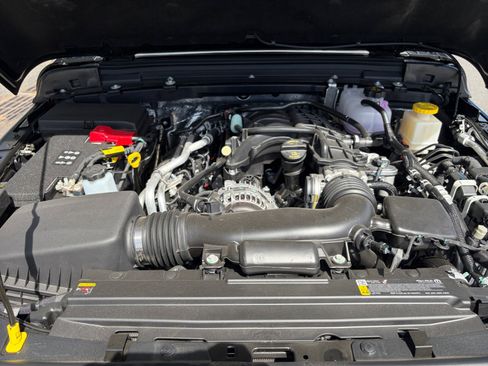 New 2026 Jeep Gladiator Sport image 9