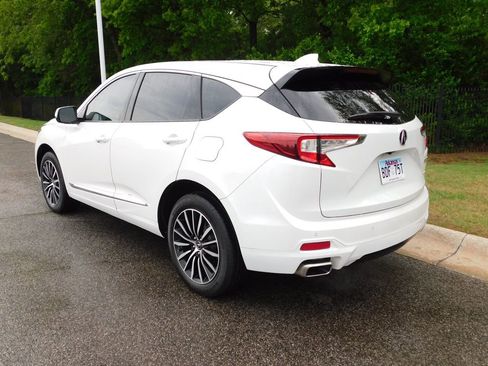 Used 2025 Acura RDX SH-AWD w/ Advance Package image 3