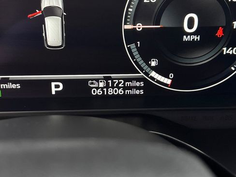 Used 2023 Mitsubishi Outlander SEL image 32