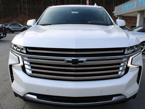 Used 2023 Chevrolet Tahoe High Country image 8