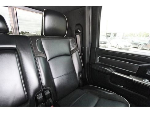 Used 2024 RAM 2500 Laramie w/ Sport Appearance Package AWD/4WD image 13