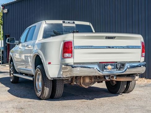 Used 2017 RAM 3500 Laramie Longhorn image 4