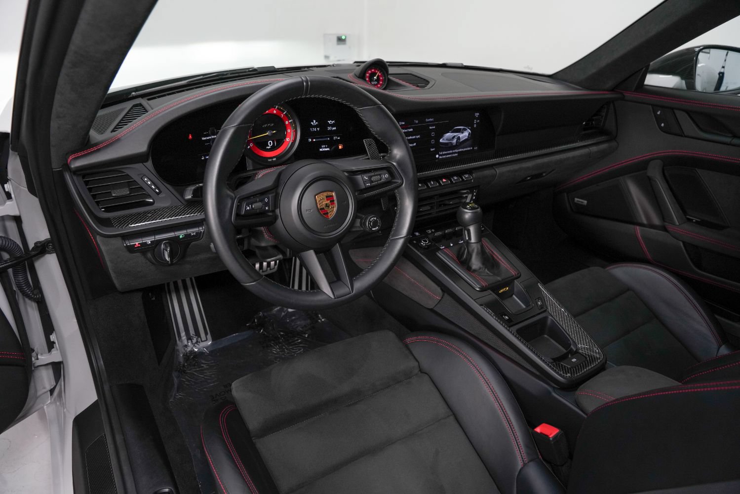 Used 2022 Porsche 911 GT3 RWD image 12
