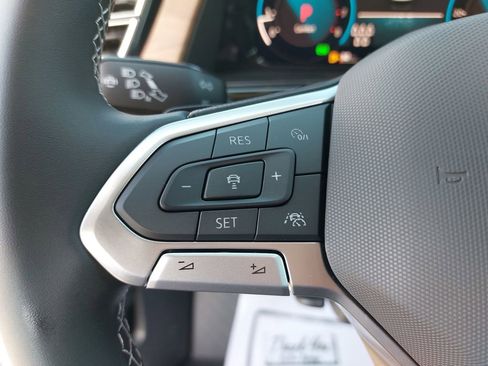 New 2026 Volkswagen Atlas SE image 14