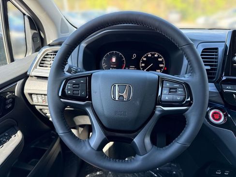 New 2026 Honda Odyssey Elite image 11