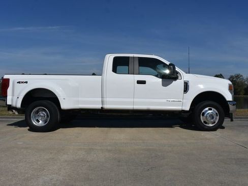 Used 2021 Ford F350 XL w/ STX Appearance Package image 3