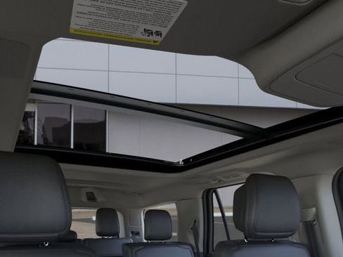 New 2026 Ford Expedition Platinum w/ Driver's Package image 22