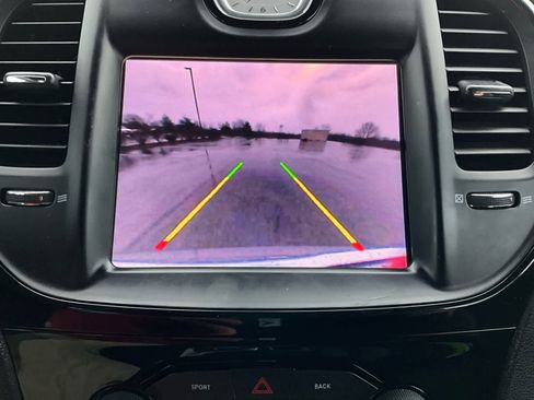 Used 2016 Chrysler 300 S image 20