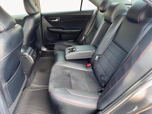 Used 2017 Toyota Camry XSE FWD image 25