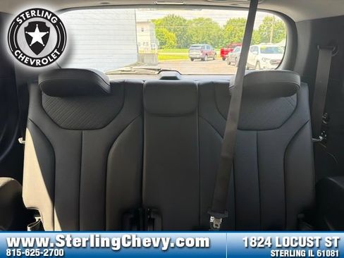 Used 2025 Hyundai Palisade SEL AWD/4WD image 17