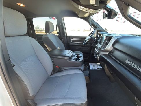 Used 2024 RAM 2500 Big Horn image 11
