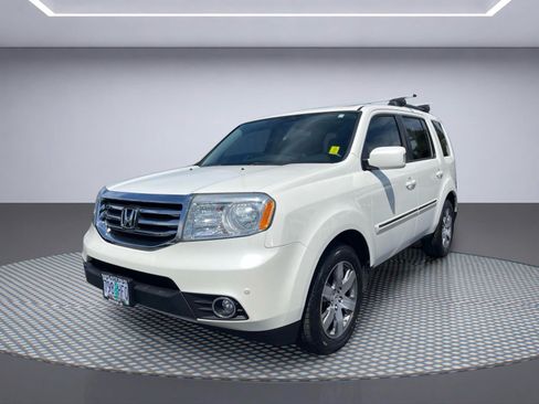 Used 2014 Honda Pilot Touring image 2