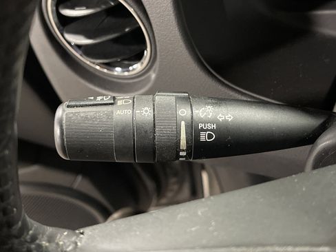 Used 2017 Jeep Patriot Latitude image 19