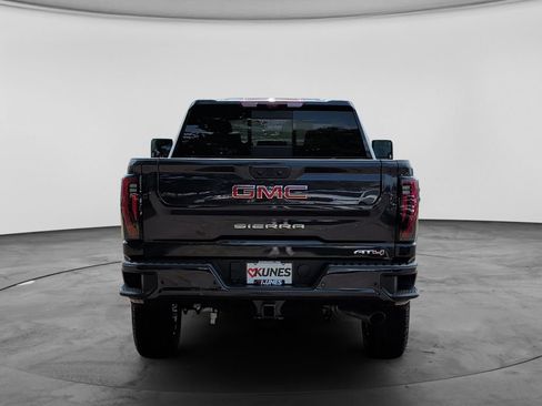 New 2026 GMC Sierra 3500 AT4 w/ AT4 Premium Plus Package AWD/4WD image 7