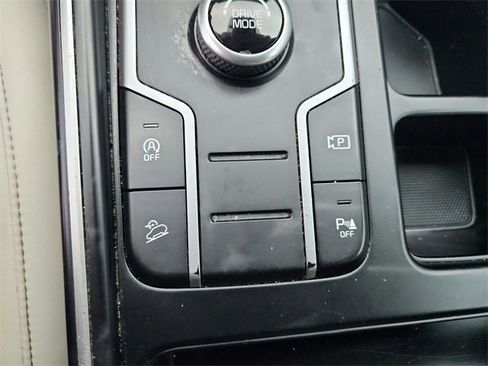 Used 2021 Kia Sorento S image 33