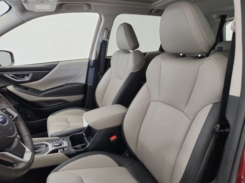 Used 2024 Subaru Forester Limited image 6