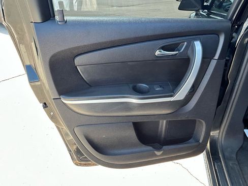 Used 2010 GMC Acadia SLT AWD/4WD image 14