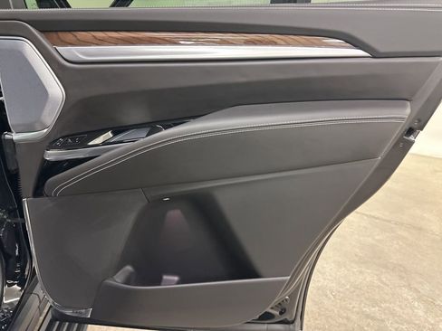 New 2026 Cadillac Escalade Platinum Sport image 22