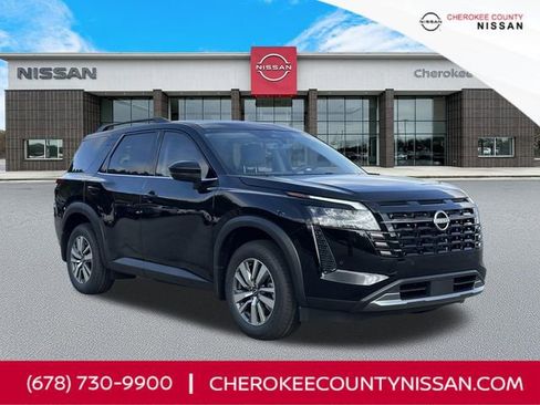 New 2026 Nissan Pathfinder SL FWD image 1