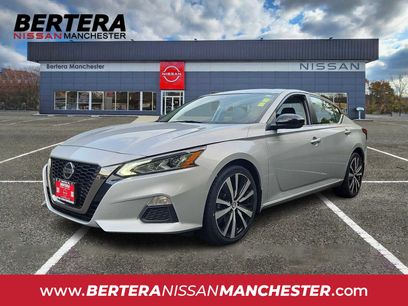 Used 2021 Nissan Altima 2.5 SR w/ SR Premium Package