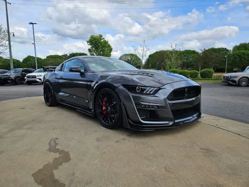 Used 2021 Ford Mustang Shelby GT500 w/ Technology Package image 3