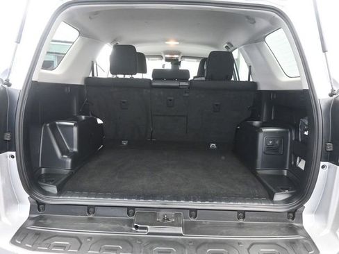 Used 2024 Toyota 4Runner TRD Off-Road image 8