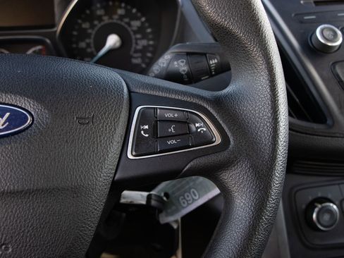 Used 2017 Ford Escape S image 39