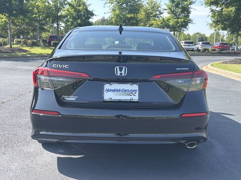 Certified 2024 Honda Civic Sport image 8